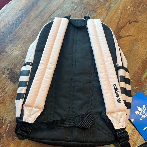 NWT Adidas Youth Base Backpack - Picture 2 of 4